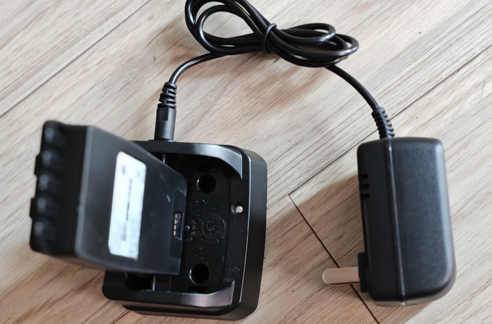 SAILOR SP3520 two way radio charger Sailor single charger kit P/N 403506A