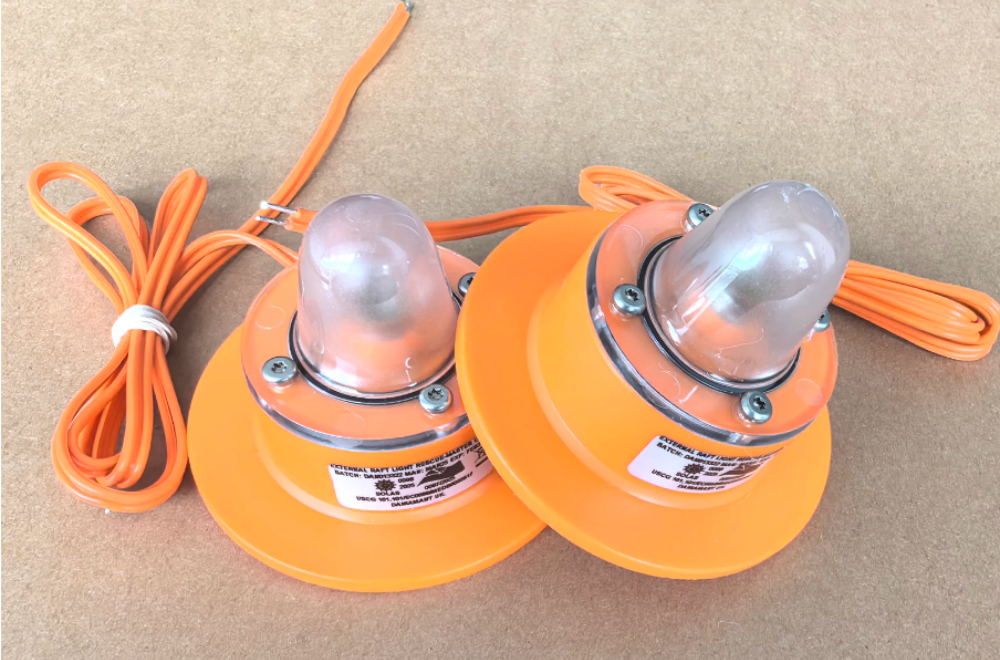 DANIAMANT MASTER 12V Solas approved Rescue-Master 12V Survival craft External light ​ Master 12B lithium battery  L161 Ex Marine Lifebuoy Light EC Certificate